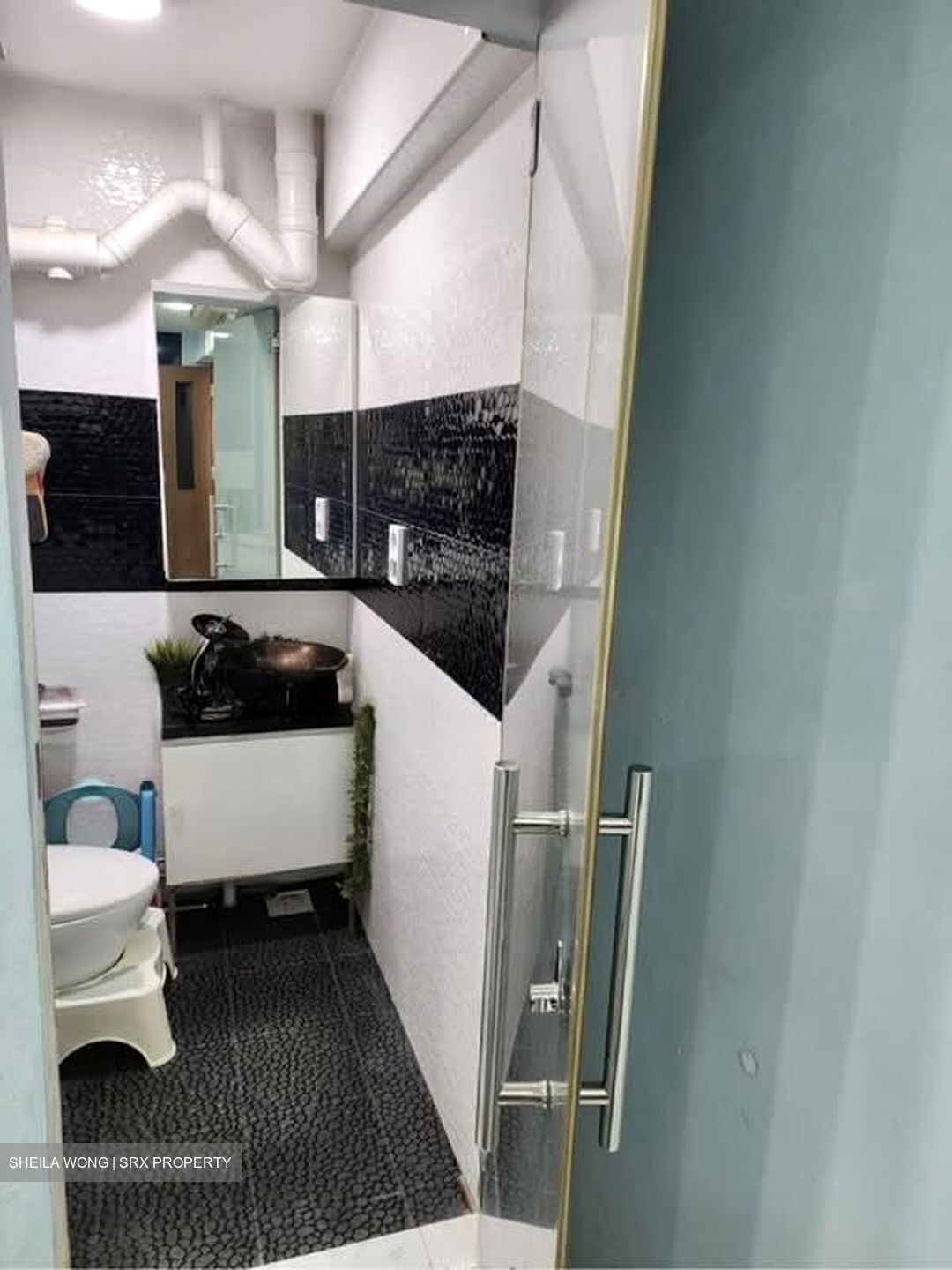 Blk 241 Jurong East Street 24 (Jurong East), HDB 3 Rooms #600229521